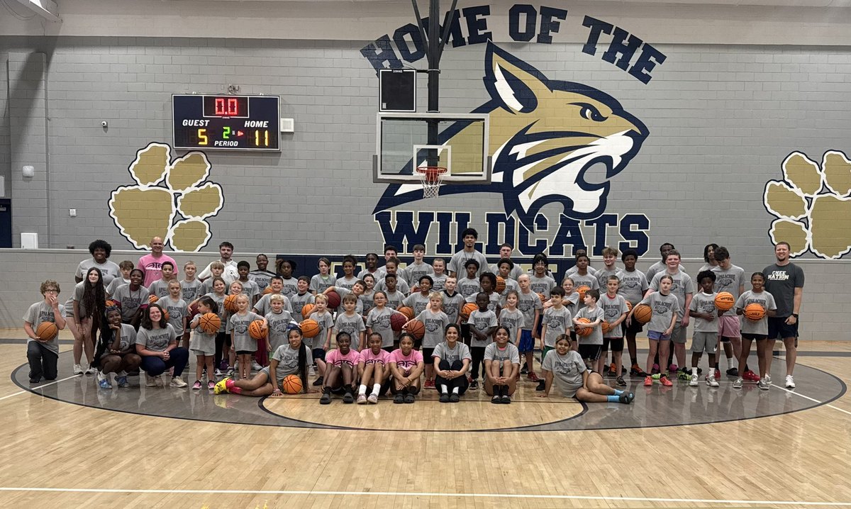 Amazing turnout for our Youth Basketball Camp this week! 
Fun, fundamentals, competitions, prizes, t-shirts, and food! What a great 3 days- already can’t wait for next year #FAMILY #CHEENATION #GOCHEE