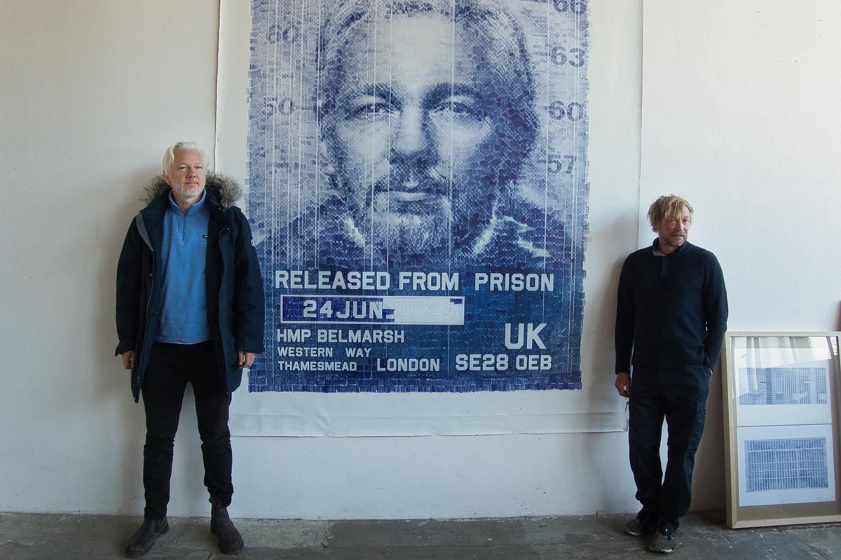 wikileaks's tweet image. “DATE OF FREEDOM” is a ballpoint pen portrait of Julian Assange, started by Andrei Molodkin in May 2024, before Assange won the right to appeal.
The release date was deliberately left blank, in hope that Julian would complete the work when released.
After his release, he did:…