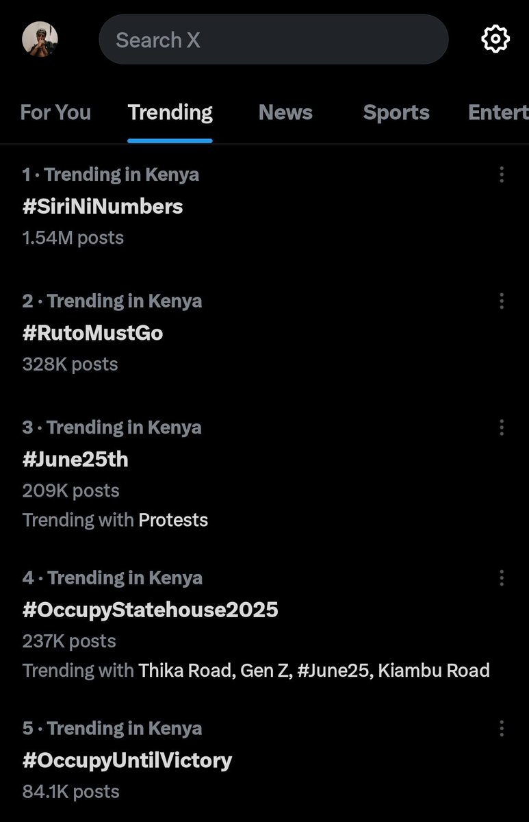 Wewe mwenye uko online usichoke🫵🏽na kuna watu ground buana

#SiriNiNumbers #RutoMustGoNow 
#June25th #25thJune2025 #RutoMustGo 🇰🇪🇰🇪‼️