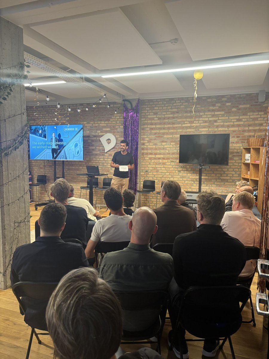 Brilliant launch event yesterday 🩵 Thanks to everyone who took the time to come by - great atmosphere. Looking forward to being public about our first investment that we could tell our members about yesterday 🙌