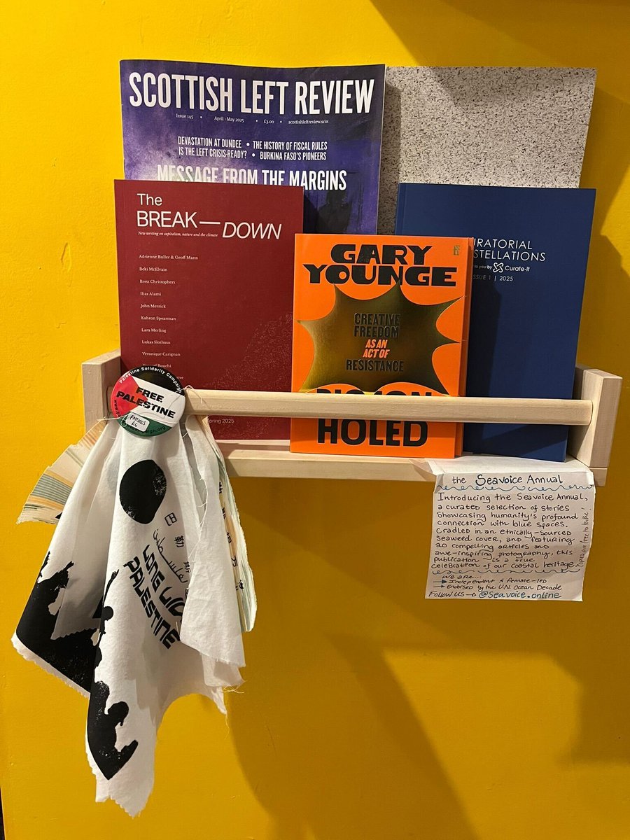 break_downradio's tweet image. In great company at @lighthousebks!
We're now also stocked at @magculture..
...and you can still get a copy over at: linktr.ee/breakdownradio