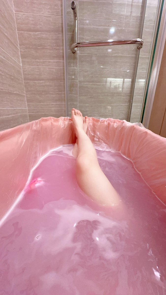 Alice轻奢陪伴@杭州 tweet media