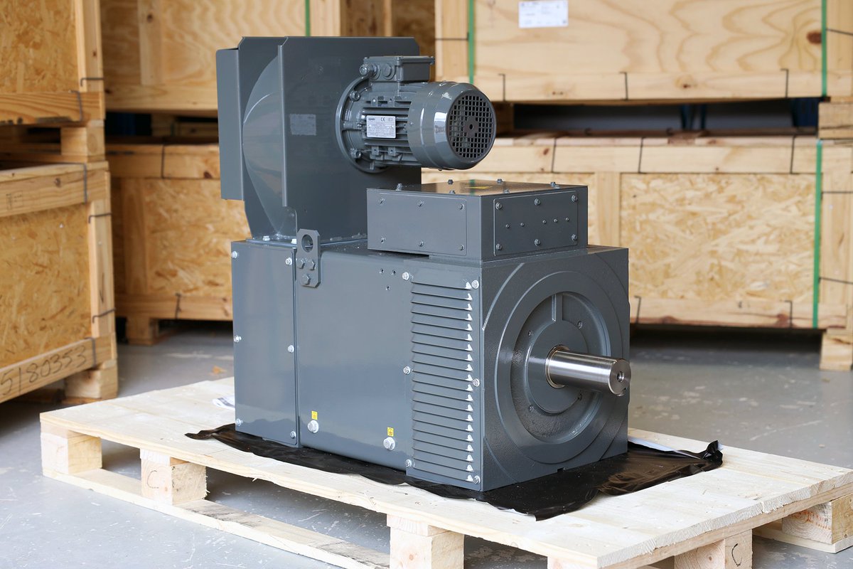 inverterdrive's tweet image. Just in from #Vascat, Barcelona: a 155 kW MAC-Qi #electricmotor heading into a steel levelling line, where its high torque density, thermal efficiency &amp;amp; precise control deliver reliable, continuous performance.

#SteelProcessing #IndustrialAutomation