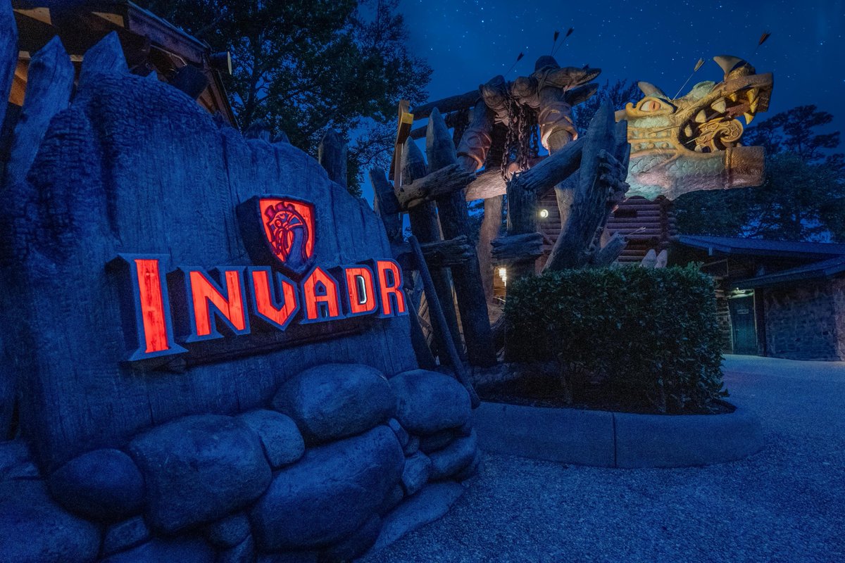 BuschGardensVA's tweet image. 🌕 Thrills hit different after dark. There are still two more chances to lock in late night coaster rides, lower crowds, and nighttime Oktoberfest rides at Coasters After Dark: Moonlight Madness Edition, happening July 11 and August 8! 🌌