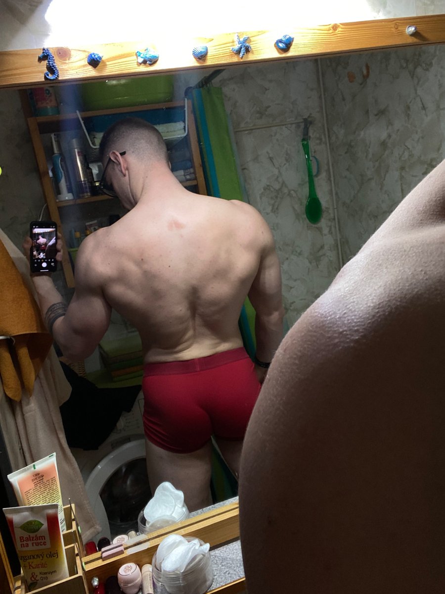 Chudai
Front or back?😈