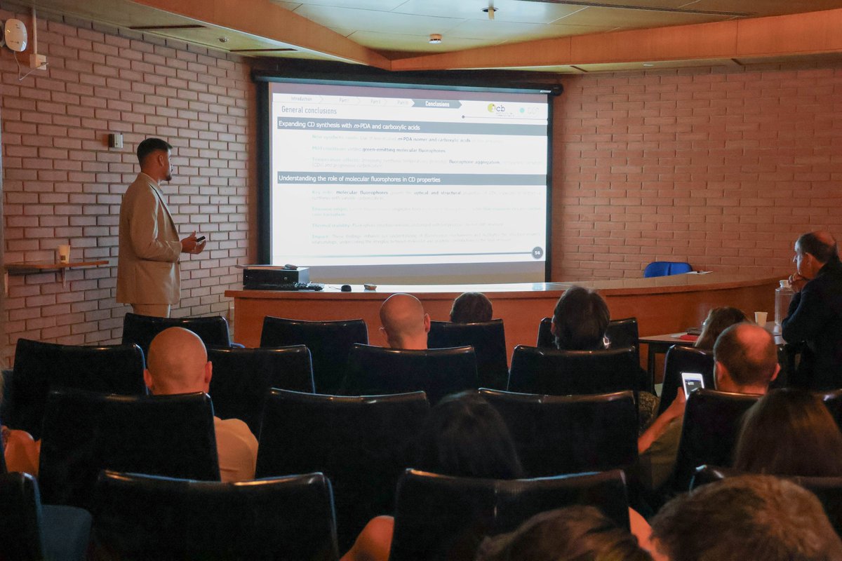 ICB_CSIC's tweet photo. 🏅Orgullosos/as de M. A. Álvarez Sánchez (@GCNN_CSIC ) por la excelente nota de su #TesisDoctoral

📄"#Green emissive #CarbonDots: Elucidation of the structure and #fluorescence mechanism towards the fabrication of hybrid materials for sustainable #hydrogen production"

🥳👏 https://t.co/jYrOoQfIBl
