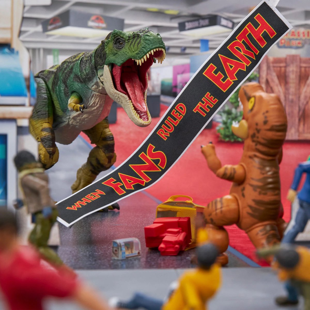 マテル社ジュラシック ・ワールドSDCC2025限定品、ティラノサウルス