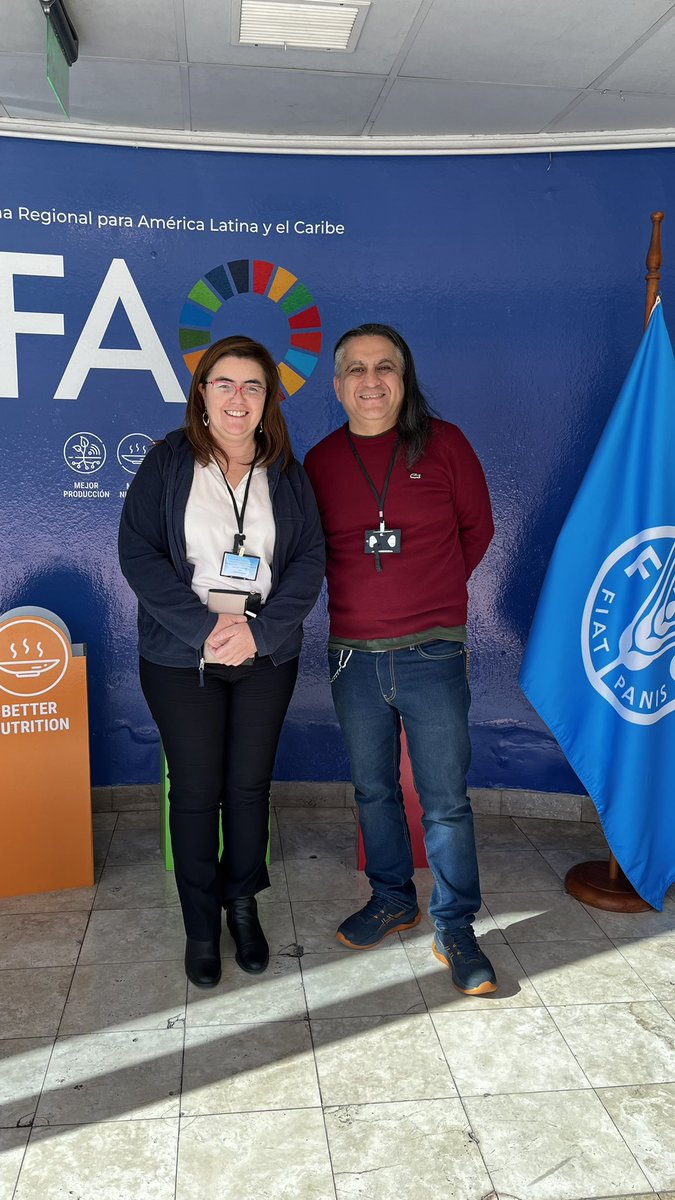 fdoespin's tweet photo. Estrechando lazos de investigación pesquera en evaluación de poblaciones junto a la Dra. Carolina Minte-Vera @cminte @iattc_ciat @ifop_periodista  @FAOAmericas https://t.co/rJgG3h9d24
