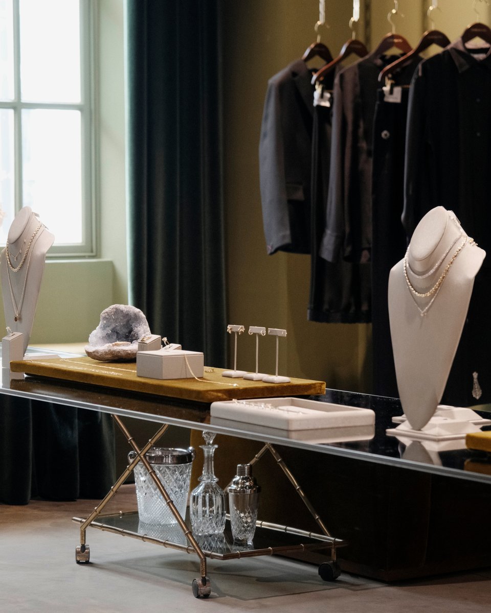 victoriabeckham's tweet image. High Summer is in full swing at 36 Dover Street.
Head to the London flagship store for our latest arrivals and discover a curated selection of Isa Grutman Jewelry until 26 June.
