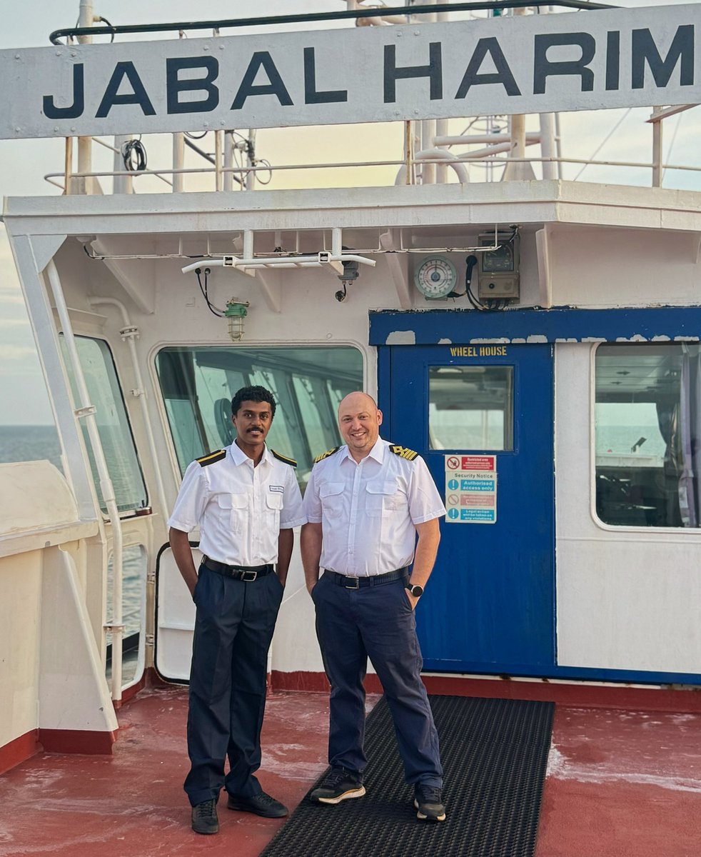 llamarll5's tweet photo. 25/6 🤍👨🏻‍✈️⚓️🚢✨
Happy International Day of Seafarers https://t.co/7aDdAmqpuM