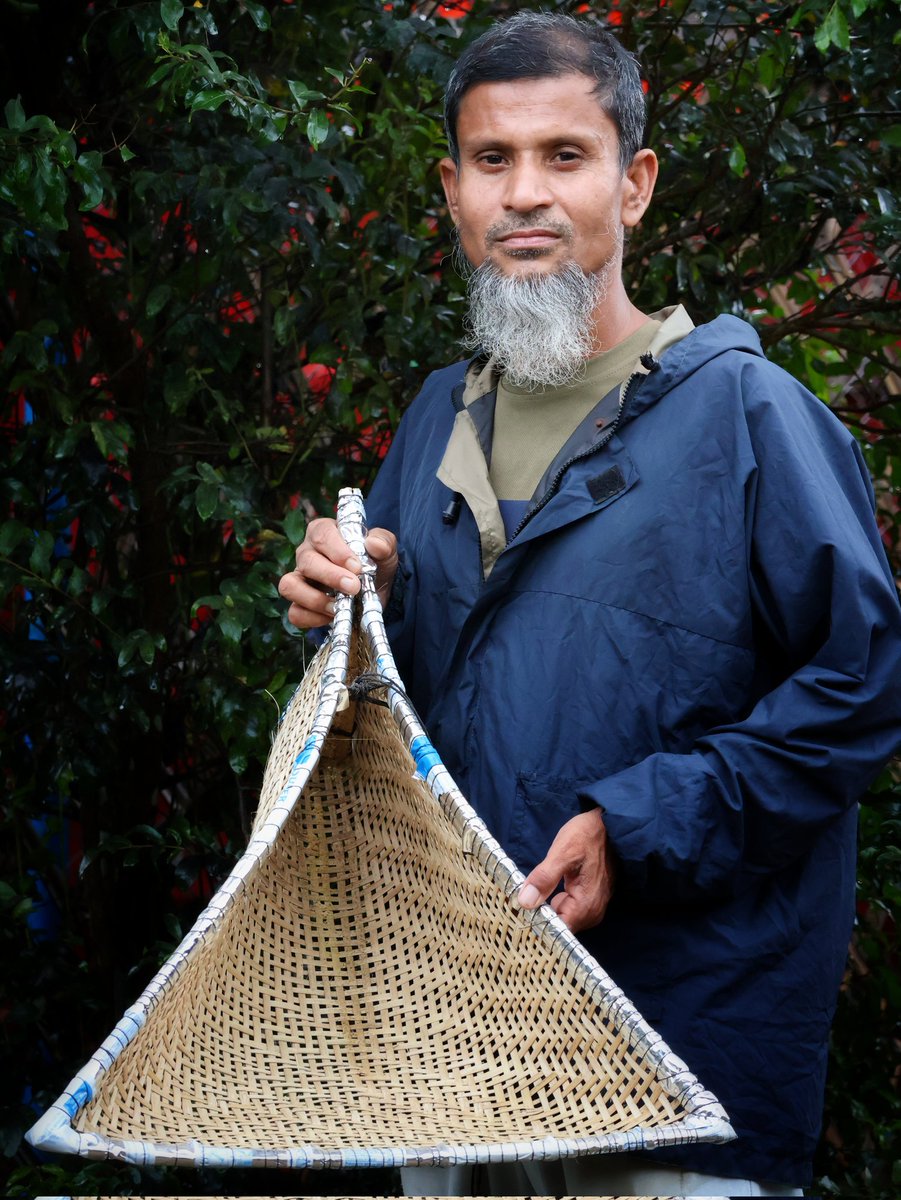 A Rohingya refugee holds the Loi, Khaloi honoring tradition. It reminds us where we come from and who we still are.

#Rohingya #Refugees #Loi #Resilience #RohingyaCulture #HandCraft #RefugeeCamp

Photo: <a href="/CFWRohimUllah/">CFW Rohim Ullah</a>