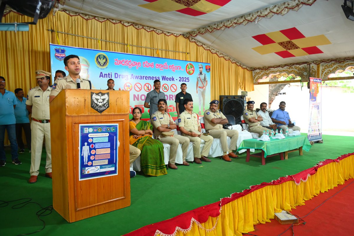 NalgondaCop's tweet photo. Awareness Program on Anti-Drug Campaign for Students in Nalgonda

As part of International Anti-Drug Awareness Week, an awareness program on drug prevention was held for students at Chinna Venkat Reddy Function Hall in Nalgonda town. Addressing the event, District SP Sharath Chandra Pawar IPS emphasized that youth should not fall into the trap of drugs, as it leads to addiction and destruction of life. He urged students to focus on their goals and act as Anti-Drug Soldiers by staying away from drugs and reporting any information related to drug supply or usage.

He warned that drug usage not only ruins physical and mental health but also leads to criminal behavior, financial distress, and social stigma. A single drug-related case can destroy future career opportunities and travel abroad. The SP mentioned that strict action is being taken under NDPS Act, 1985, against those using or supplying drugs.

He appealed to the public to report drug-related activities through the toll-free number 8712670266. The session concluded with students taking a pledge to actively participate in the fight against drugs.
#Nalgonda_District_Police
#Sharat_Chandra_Pawar_IPS