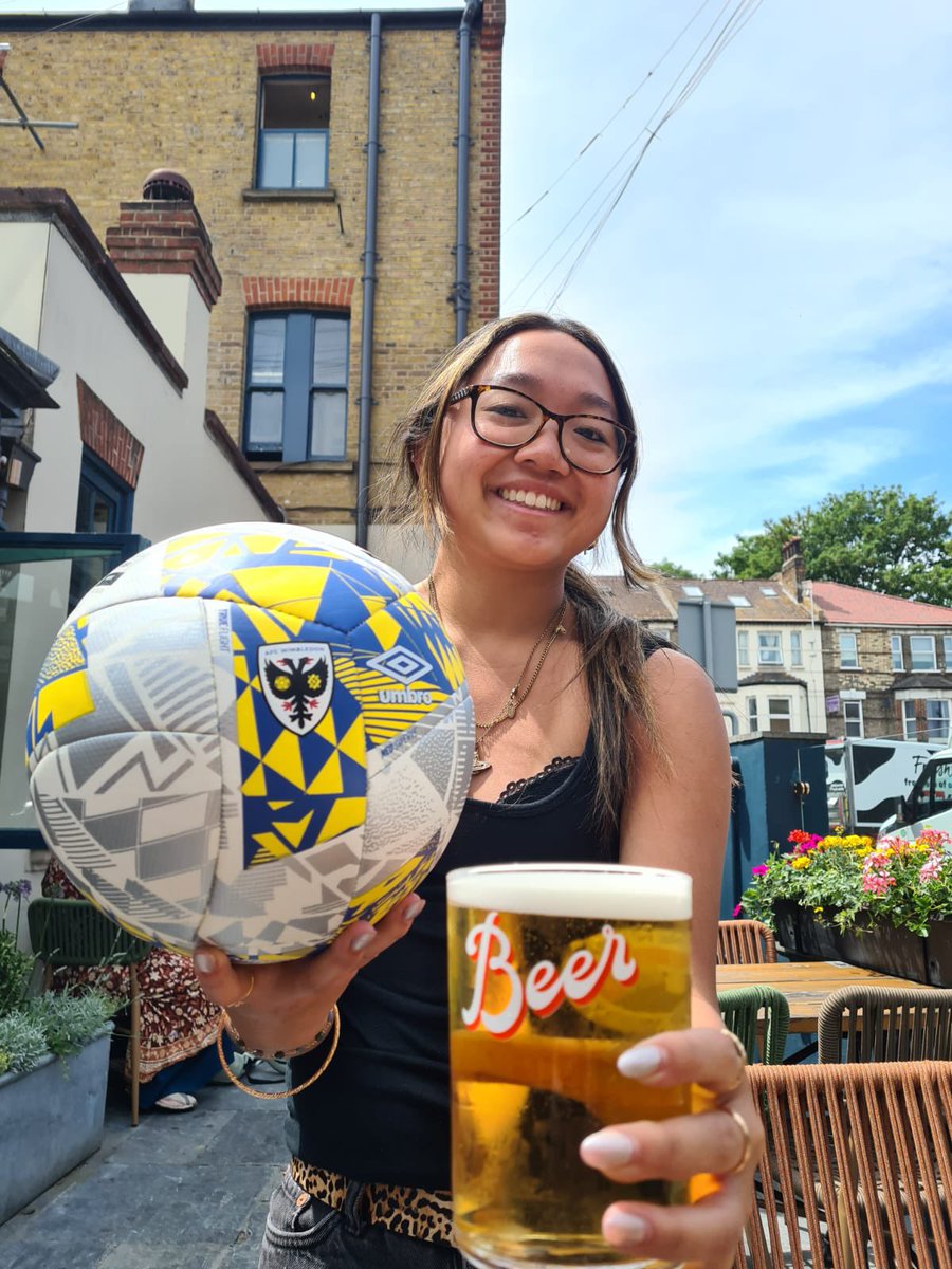 thehalfwayhouse's tweet photo. The Women’s Euros ⚽️ are almost here – and we’re showing every match! 🍻
Grab your mates, girlies and your dog, get yourself a pint, and cheer on the best‼️
Kicks off next week – don’t miss a moment!
#WomensEuros #pubgoals #GameOn https://t.co/1FdVBjSnop