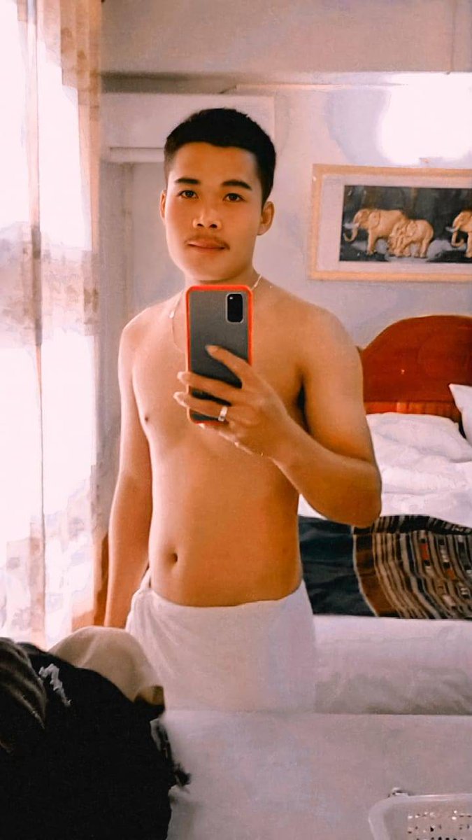 hip_sander's tweet photo. ໂສດໂປດຈີບບບບ🥰🥰 https://t.co/BPj6bn1X9J