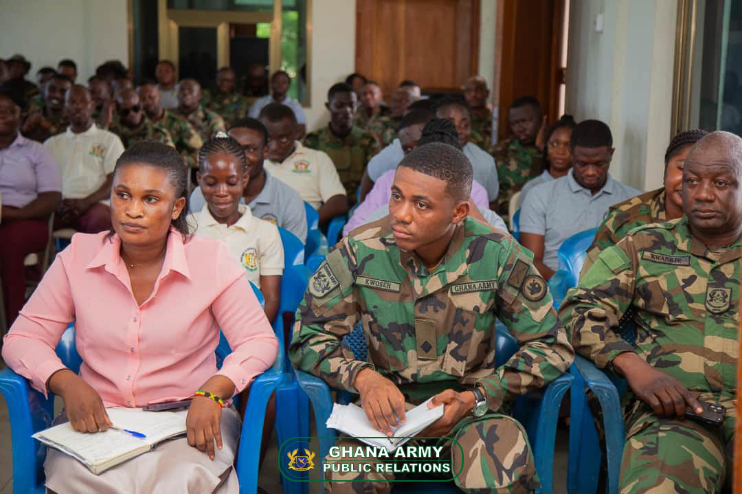 General Officer Commanding (GOC) Southern Command, Brig Gen Isaac Nicholas Paintsil, has undertaken a familiarisation tour of Headquarters Southern Command (Camp) at Kpeshie Ridge on Tuesday, 24 June 2025.

Full stroy on our website
ga.mil.gh/blogs/goc-sout…