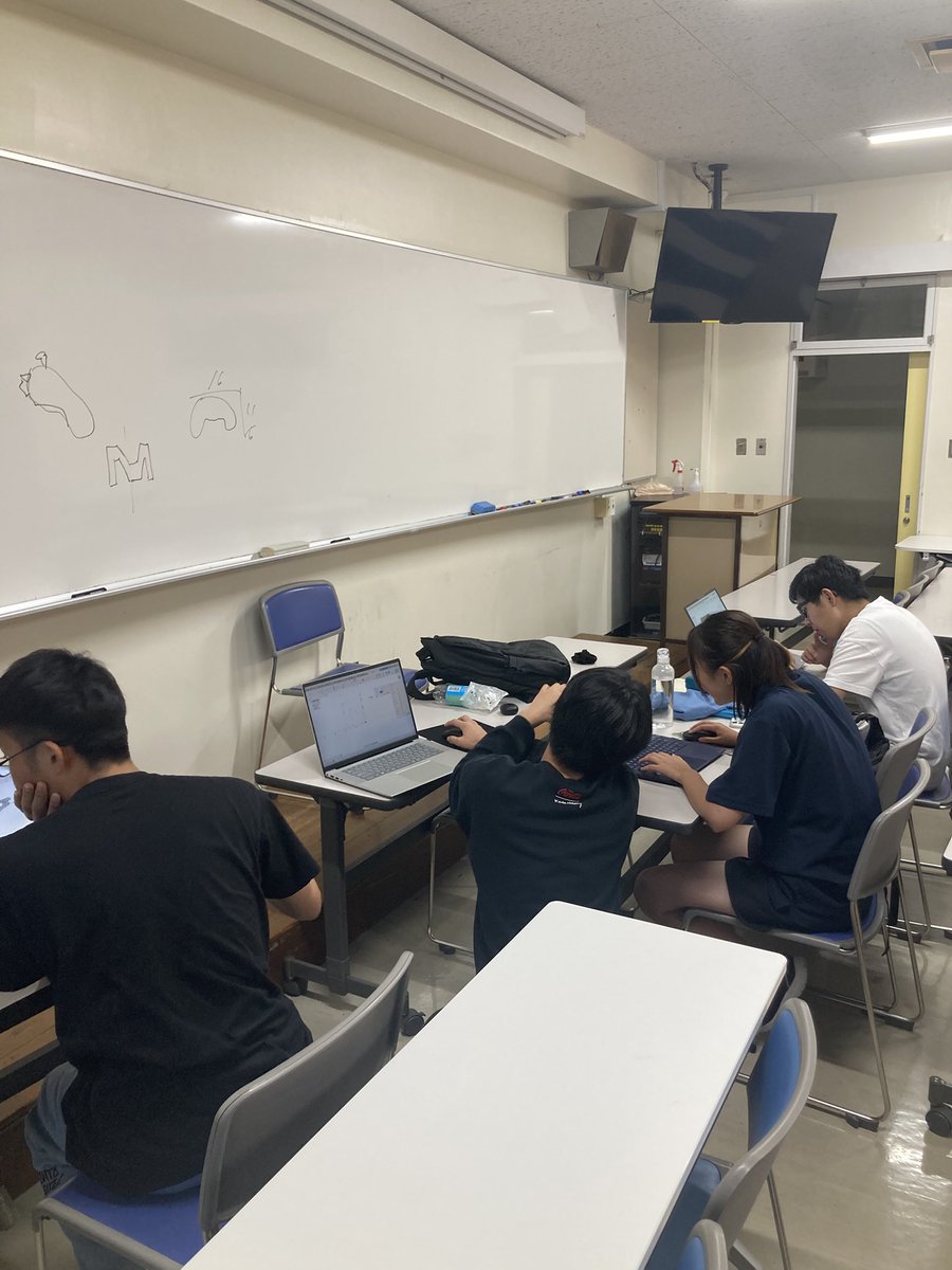 第2回fusion360講習会を実施しました！
1年生が成長しているのを感じれています！
今回の講師はロボサー2年のゆうきでした。👏
初めての講師でしたが、丁寧に教えていました！
#Fusion360 
#琉球大学Robotサークル