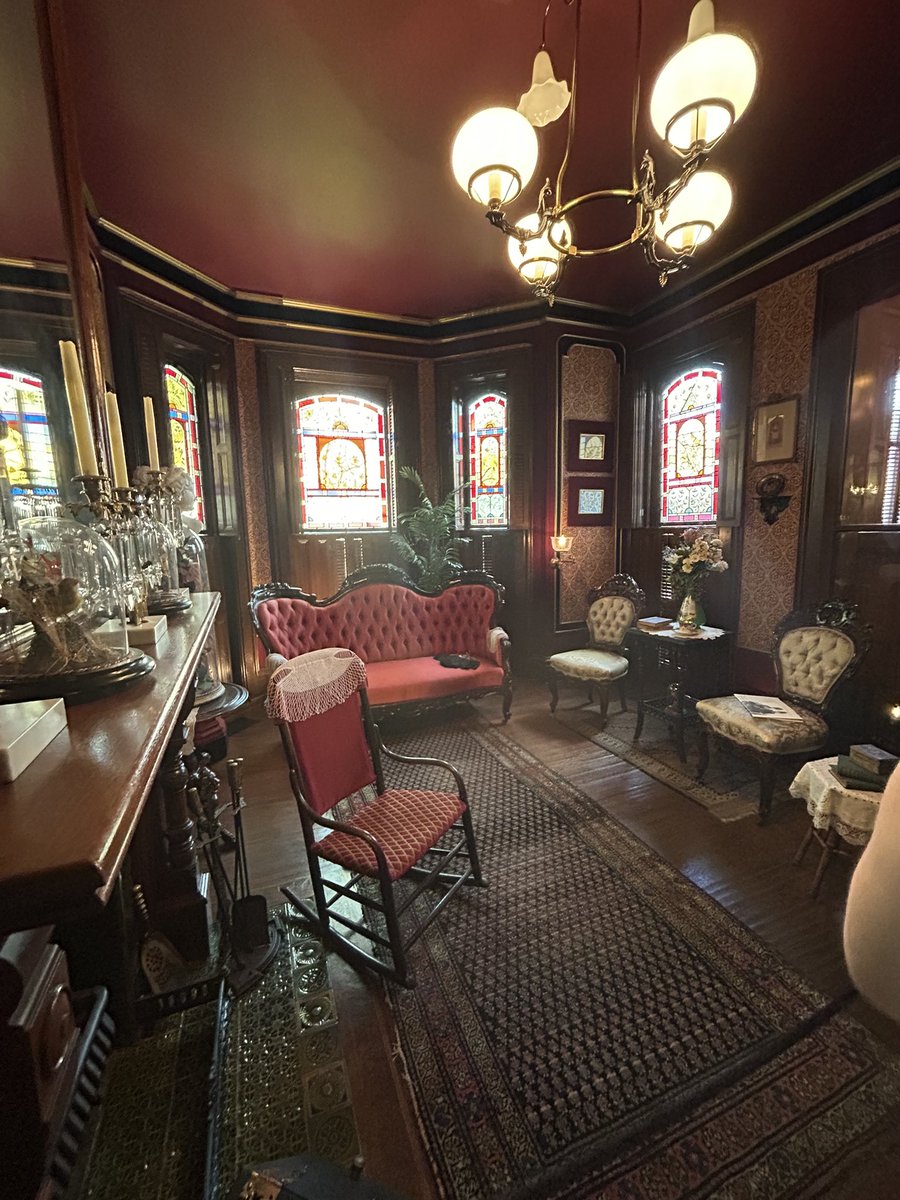 MrsDess3's tweet photo. Yesterday was a wonderful day of learning! The Campbell House is a treasure! I have been to many historical houses but I have never been to one with this much original furniture!! @KyCharge #LeadingTheCharge https://t.co/78hyQtTKQY