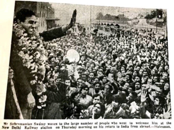 HinduDharma1's tweet image. Dr Subramanian @Swamy39 became national hero &amp;amp; inspiration Aftr his escape frm Parliament During Emergency
RSS had tasked Dr Swamy to go around outside India &amp;amp; spread the word about draconian emergency of Indira Gandhi 
#DrSwamyEmergencyHero 
#Emergency #EmergencyIndia1975…