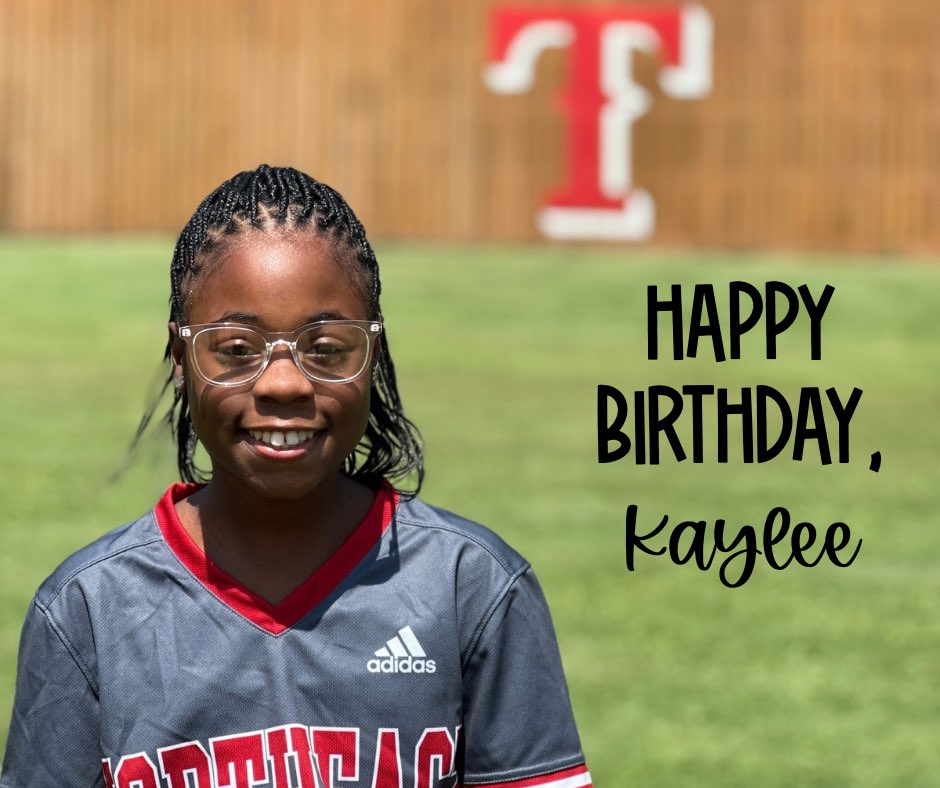 Happy belated birthday, Kaylee! 

#NESoftball #TrojanPride