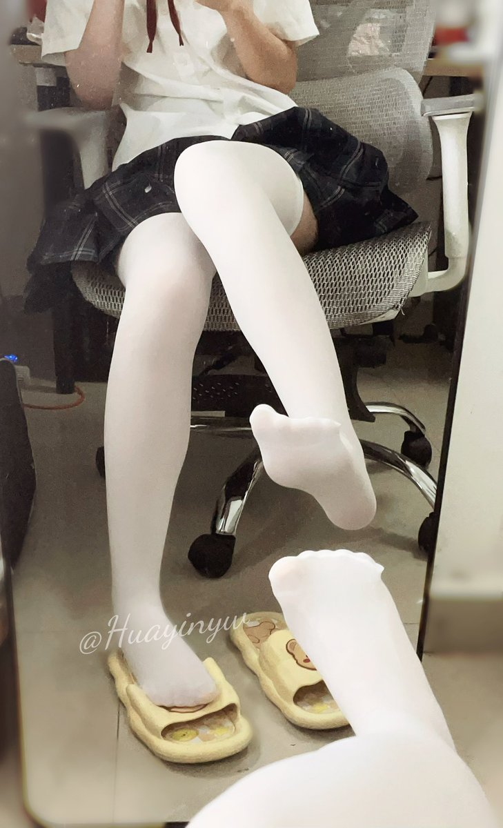 黄推福利内容 - 花音酱( 原味版的精彩图片 福利姬花音酱( 原味版分享的黄推图片2 - 网红私拍内容