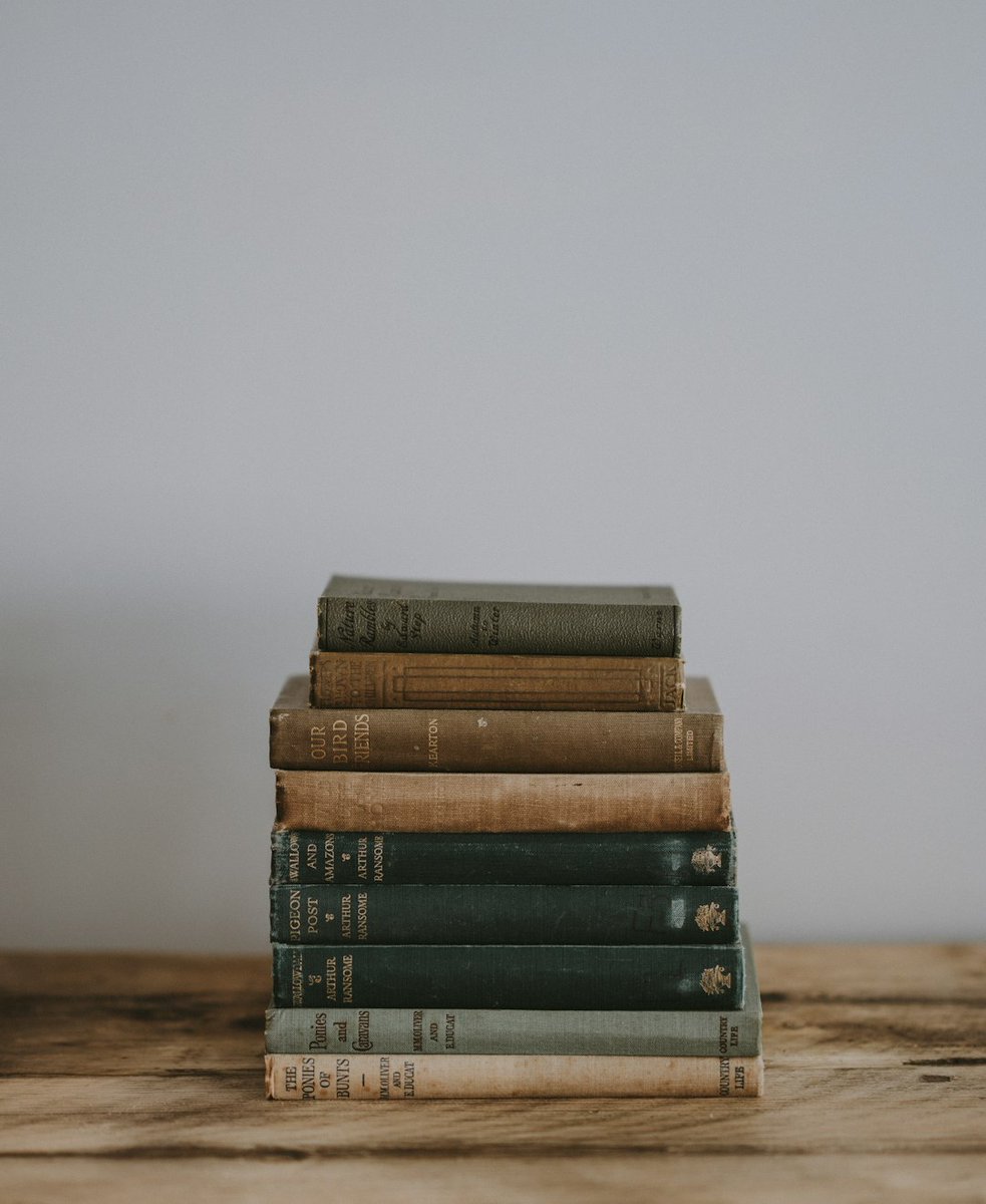 Been rereading Pride and Prejudice lately and I'm so impressed by how Jane Austen develops the characters! Elizabeth Bennet's journey from prejudice to understanding is truly captivating. #PrideAndPrejudice #CharacterDevelopment #JaneAusten