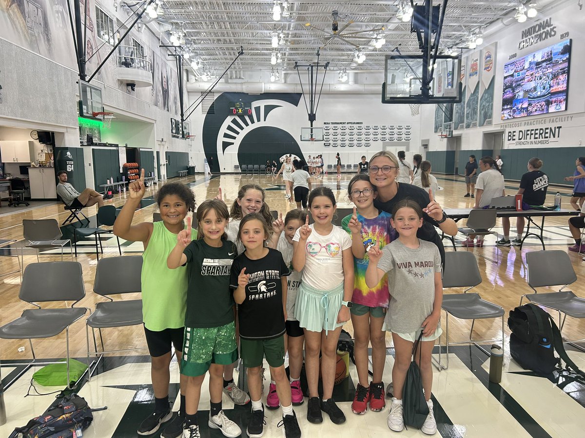 Clara loved her time at the <a href="/MSU_WBasketball/">Michigan State Women's Basketball</a> camp!  And.. her team won the GLIAC Division title, big time 😁