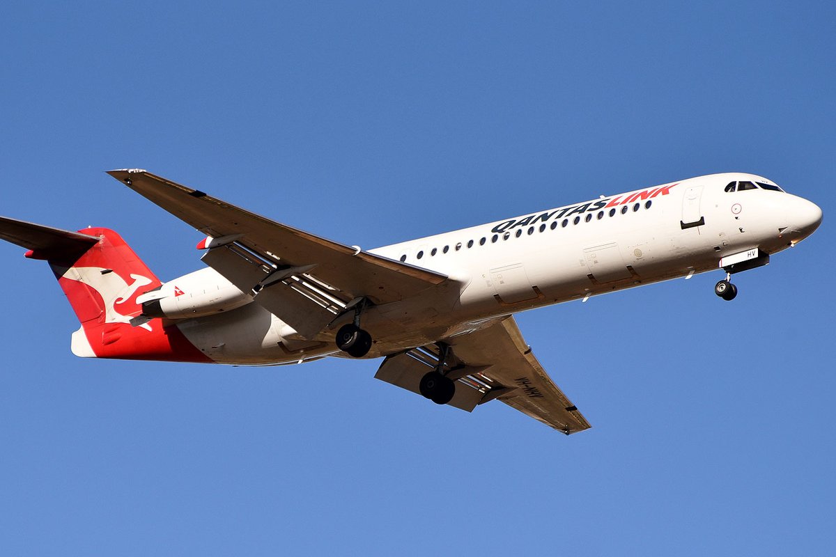 AirwayBrasil's tweet photo. QantasLink vai comprar 14 jatos Embraer de segunda mão para substituir velhos Fokker 100. #E190 #Embraer #Fokker100 #NetworkAviation #QantasLink https://t.co/oYcwCg1Kxg https://t.co/6zzDgxAK9s