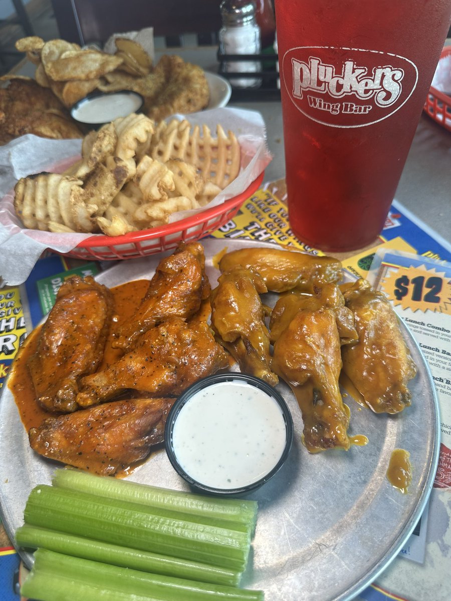 Have y’all tried our $12 lunch specials yet??? 🙌🙌🙌