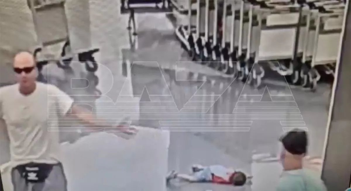 This might be the worst thing I've ever seen, I wasn't even able to view the video.
A Belarusian Jew at Moscow airport brutally assaulted an Iranian child. 
The boy is in coma with life-threatening injuries.