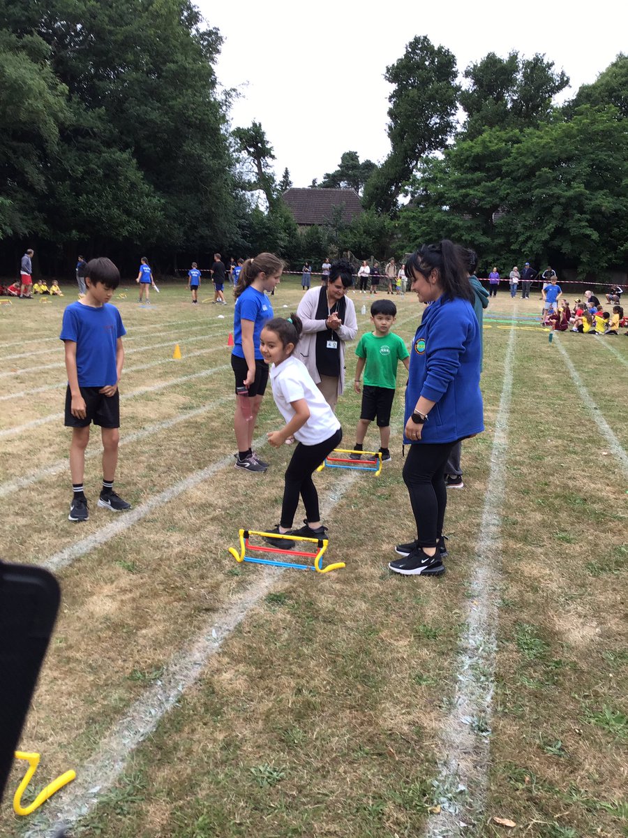 Dahl class enjoyed Sports Day with support from the Sports Crew, thank you.