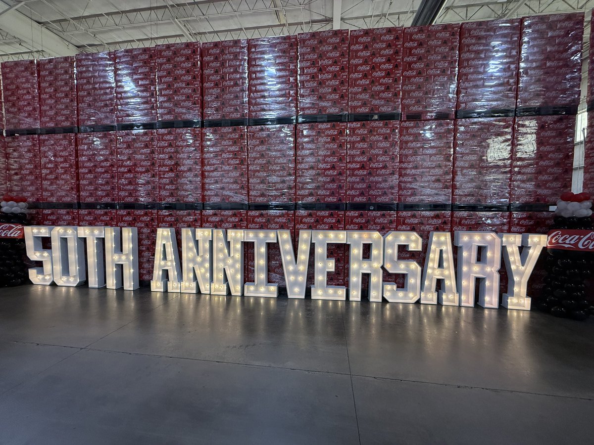 SCManufacturers's tweet image. Cheers to the @CokeCCBCC plant in Bishopville for their 50th anniversary! Since 1975, this facility has created jobs, supported families, and kept the community refreshed. Congratulations to the team whose hard work and dedication made this milestone possible.