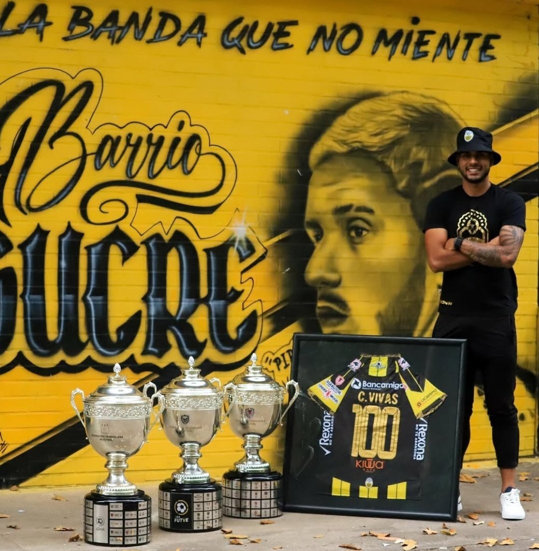 Táchira Posting (@tachiraposting) on Twitter photo IDOLO. 
Gracias por todo Pipo💛🖤. IDOLO. 
Gracias por todo Pipo💛🖤.