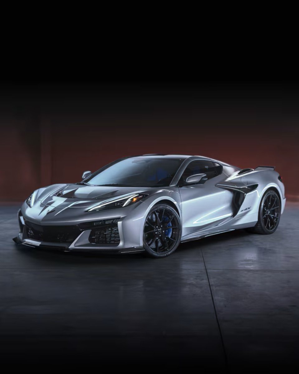 Newly Unveiled!! The 2026 Chevrolet #Corvette ZR1X is a groundbreaking hybrid hypercar that combines a twin-turbo 5.5L V8 engine with an electric front-drive unit to produce a staggering 1,250 horsepower. 

Click/tap the link to learn more at Chevrolet: bit.ly/40bpCz5
