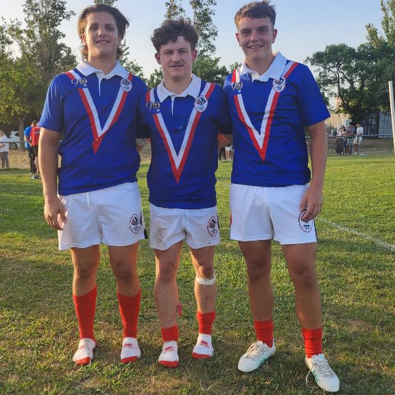 Félicitations à nos 3 albigeois u19 qui.ont joué avec l'équipe de France à Toulouges et l'ont emporté 38 à 32 !

Bravo les gars !