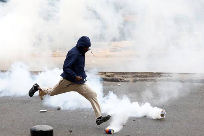 iHubFinance's tweet photo. Eight individuals were confirmed dead as a result of today's protests. Several Injuries reported.

No going home. Guru Nanak Rongai https://t.co/2vFhXoLkd8