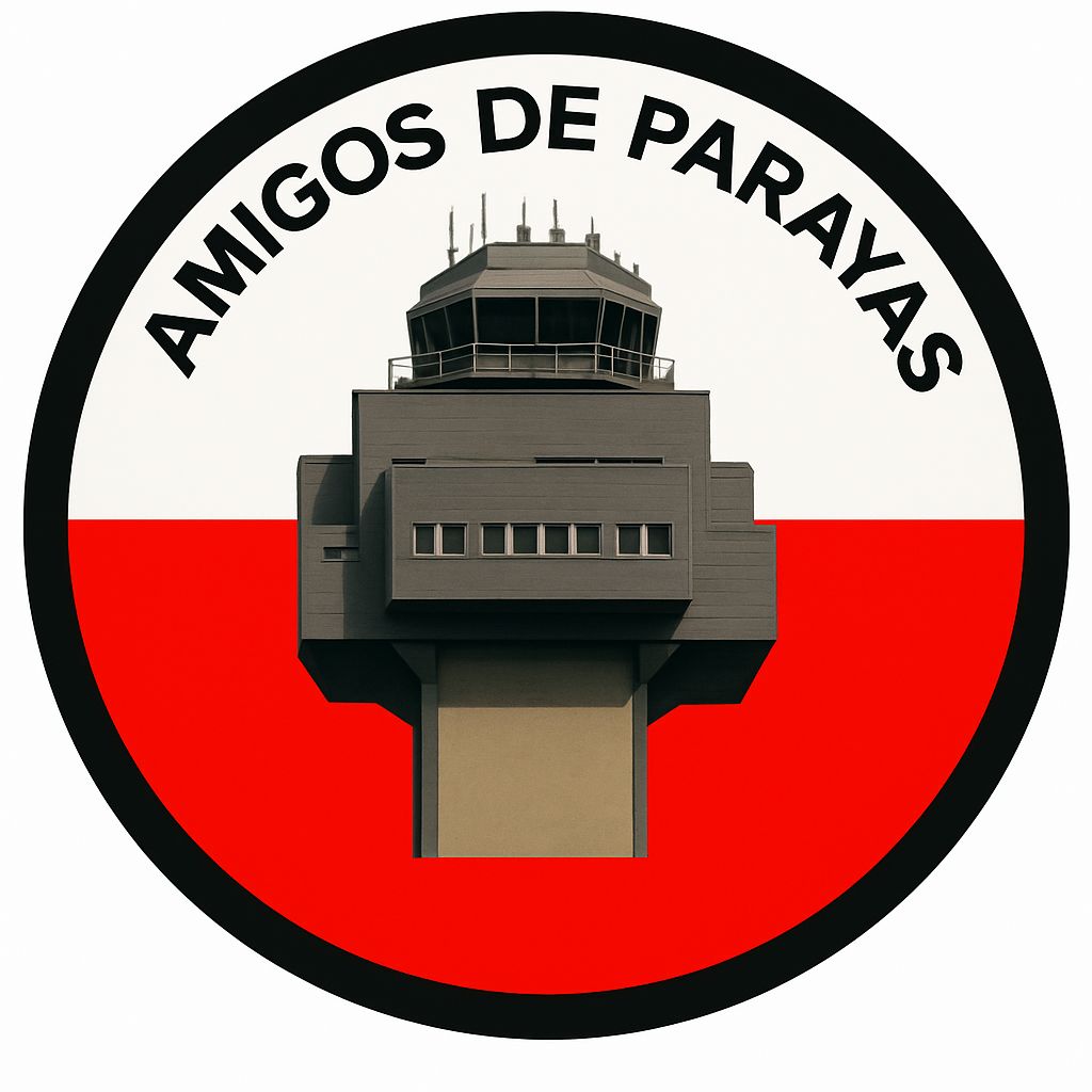 AParayas's tweet image. ✈️🔴 RETRASO: 9️⃣ h 2️⃣5️⃣ m

Del vuelo de @Ryanair_ES #Santander ➡️ #Edimburgo 

🛠🪛🔩La compañía envió un novísimo #Bombardier Challenger 3500 con mecánicos 

🛬 13:20 llega de #Londres
🛫 14:51 sale a #Madrid
🛬 17:21 llega de #Madrid
🛫 19:16 sale a #Londres

📷 @alberto_mnc