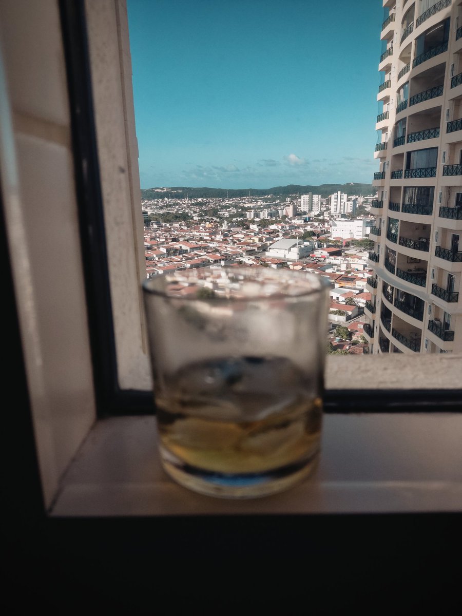 open.spotify.com/track/2cGxRwrM…