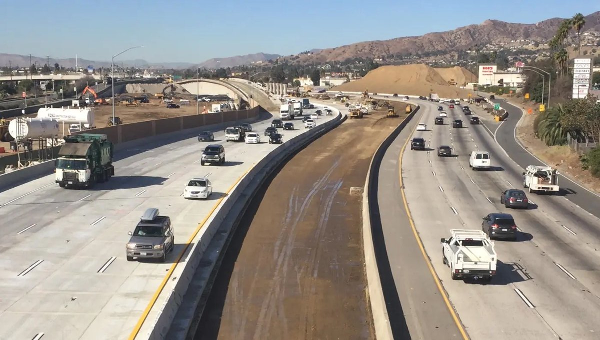 streetsforall's tweet image. This Thursday the California Transportation Commission is considering funding several freeway widenings including the 71 FWY. The costly trend of disastrous highway widening projects MUST STOP! Learn more, and send in a public comment: mailchi.mp/streetsforall/… #destructionfornada