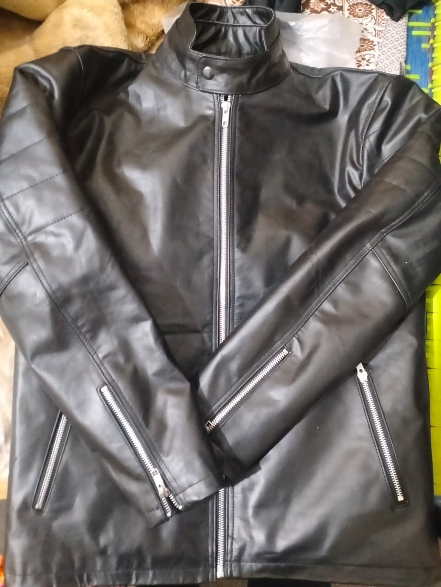 LeatherInvidia's tweet image. At Leatherinvidia, we don’t just make leather goods — we craft pieces that carry character, purpose, and timeless style.
Custom-made.

#LeatherWithSoul #ModernCraftsmanship #CustomLeather #HandmadeLuxury #LeatherStyle #B2BManufacturing #PrivateLabel #GlobalExport #MensFashion