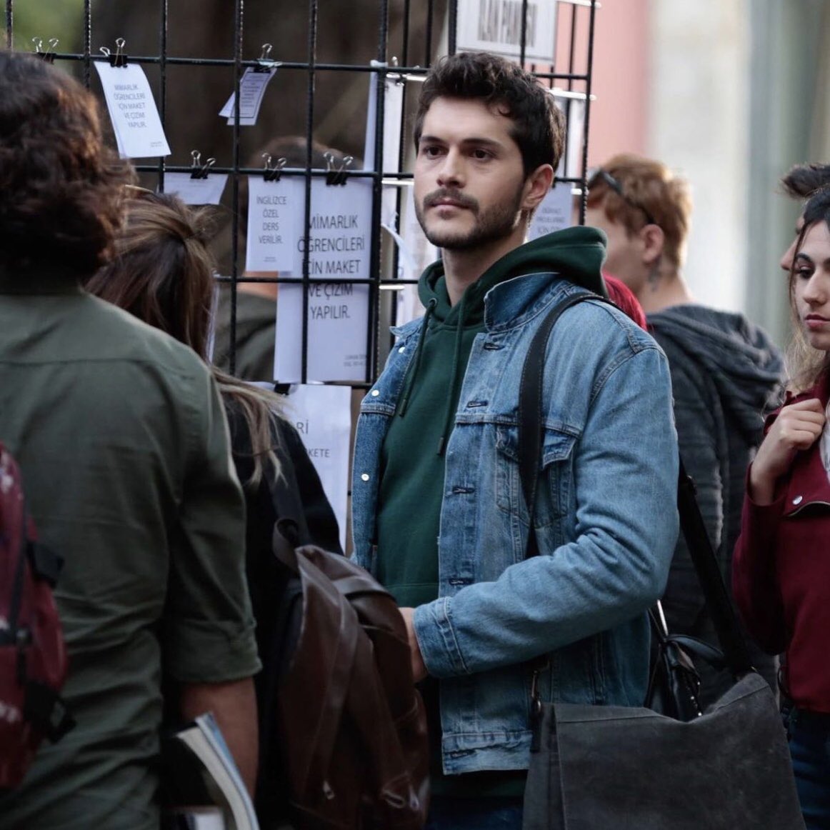 ben hâlâ üni bitmeden böyle bir eleman ile karşılaşmayı bekliyorum