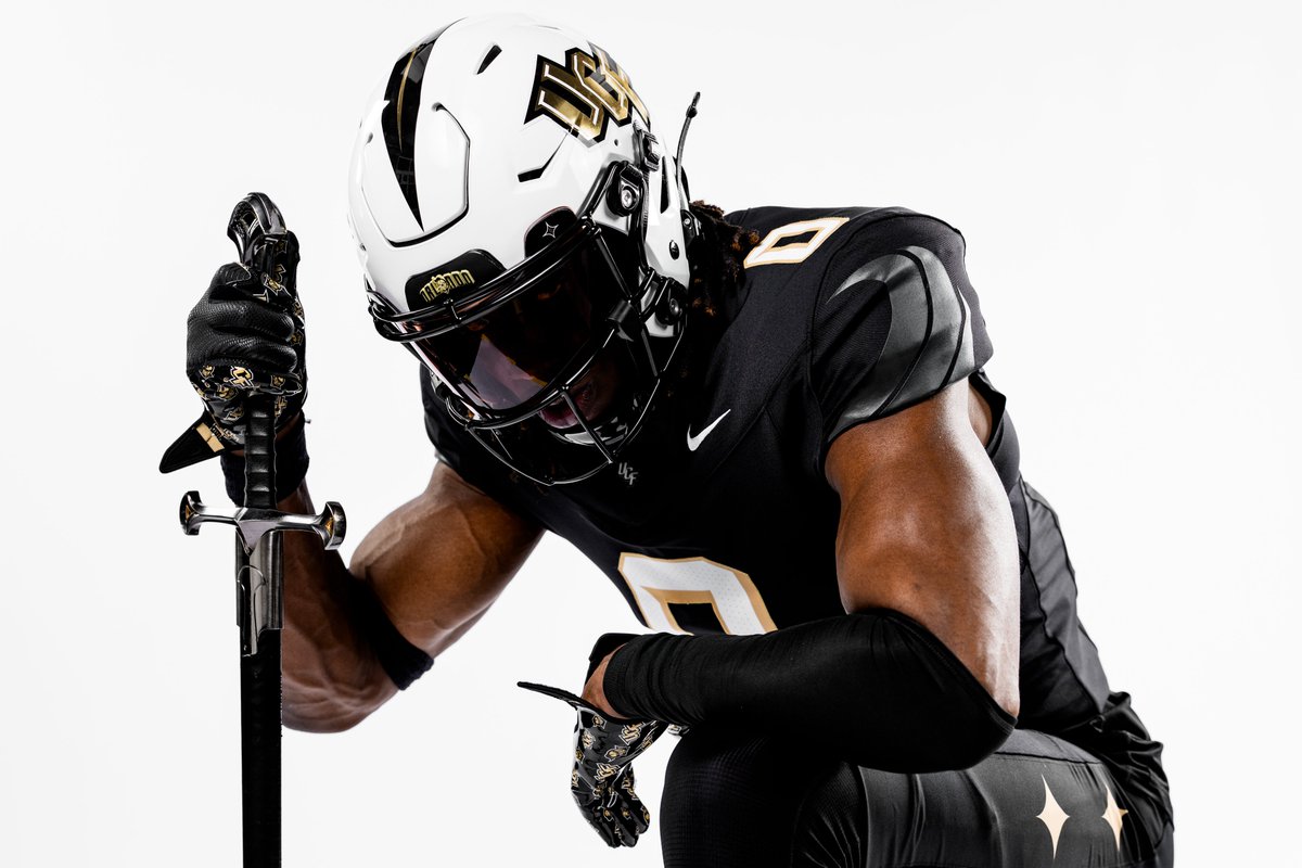 PhotoShelter (@photoshelter) on Twitter photo The <a href="/UCFKnights/">UCF Knights 🌴</a> don’t just play to win. They conquer with content.
<a href="/conor_kvatek/">Conor Kvatek</a> and the <a href="/UCF_Content/">UCF #Content</a> team turn every highlight, uniform reveal, and game-winning moment into social media gold. 👏
Here's how they do it with PhotoShelter:
➡️ tinyurl.com/yjztrbnn
#ChargeOn The <a href="/UCFKnights/">UCF Knights 🌴</a> don’t just play to win. They conquer with content.
<a href="/conor_kvatek/">Conor Kvatek</a> and the <a href="/UCF_Content/">UCF #Content</a> team turn every highlight, uniform reveal, and game-winning moment into social media gold. 👏
Here's how they do it with PhotoShelter:
➡️ tinyurl.com/yjztrbnn
#ChargeOn