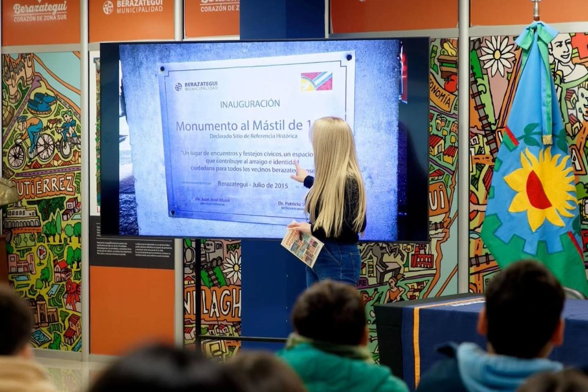 mlauralacavaok's tweet image. 🌆🚍¡Una tarde para aprender sobre #Berazategui y soñar en comunidad!

Ayer también recibí a los 4tos años, turno tarde, de la Escuela Primaria N° 12 de #ElPato, en una nueva jornada del Programa Municipal Conociendo Mi Ciudad.