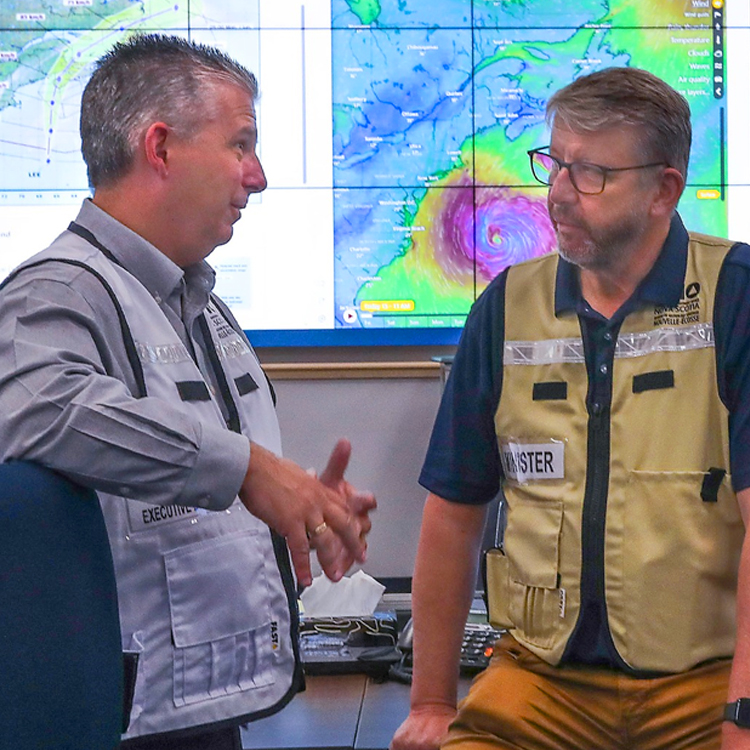 FASTLimited's tweet photo. We love to see our products in Action, this time with the Nova Scotia Emergency Management team. They handle emergency planning and response crises.
Explore @FASTLimited whole collection🦺👇https://t.co/xexxC1jmqo
#fastlimited #ICS #ICSVests #HeroesTrustUs https://t.co/flTsMVzISZ