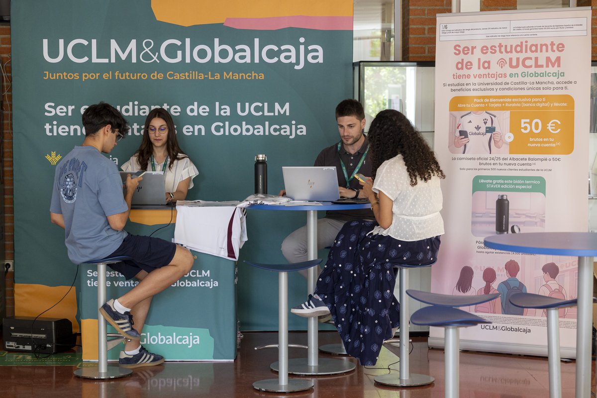 👩‍🎓Solo por ser estudiante, o trabajar, en la <a href="/uclm/">uclm</a>.es disfrutarás de un paquete de ventajas en #Globalcaja. 🤗¿Quieres conocer nuestro pack de bienvenida? 📌Te lo contamos en los campus de Albacete, Ciudad Real y Cuenca.

👉Solo por pedir información, te llevarás una botella