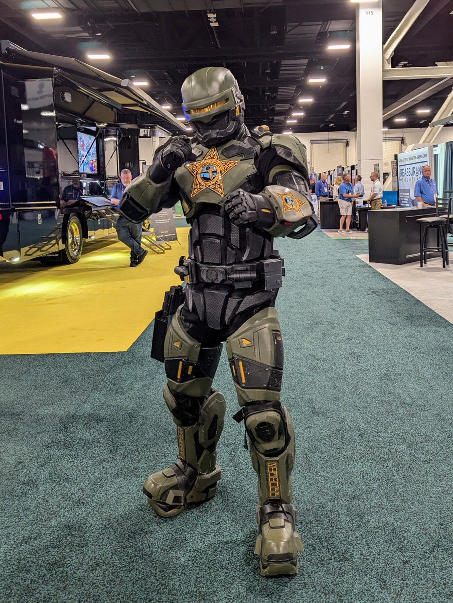 DetailKommander's tweet photo. Perhaps one of the coolest deputies we met at the #NSA2025 conference this week ⭐️

#nationalsheriffs #sheriff #Deputy #police #lawenforcement #backtheblue #heroes #ftlauderdale https://t.co/D5lJI9sCtQ