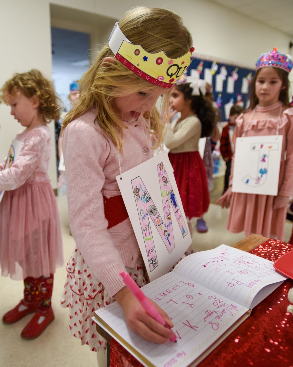 On Valentine’s Day, the relationship of letters Q and U was reinforced to our kindergarten students through a fun, interactive ceremony with the whole alphabet in attendance.❤️ It was an alphabet activity to remember!🔠💙 #davidsonday
