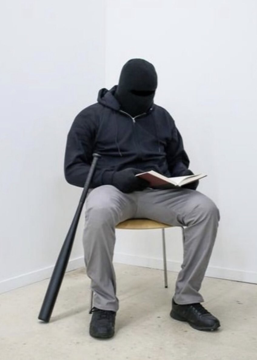 Egal welches Thema man diskutiert– jede Debatte bleibt wirkungslos, solange wir nicht zuvor die Corona-Maßnahmen, die Rolle des Staates, die mangelnde Resilienz weiter Teile der Bevölkerung, das Agieren der Medien sowie das Wirken der Gerichte kritisch aufarbeiten.