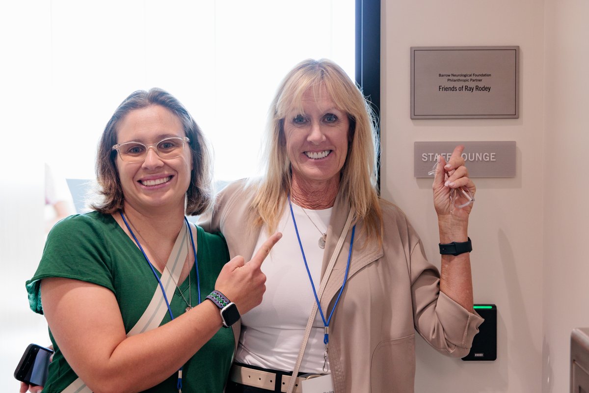 IvyBrainTumCtr's tweet image. Last month, the Ivy Center honored Ray Rodey by naming the 5th floor staff break room after him. Though Ray passed 12 years ago from #GBM, his warmth, positivity, and kindness continue to inspire all who knew him. The event was a heartfelt celebration of his lasting legacy.