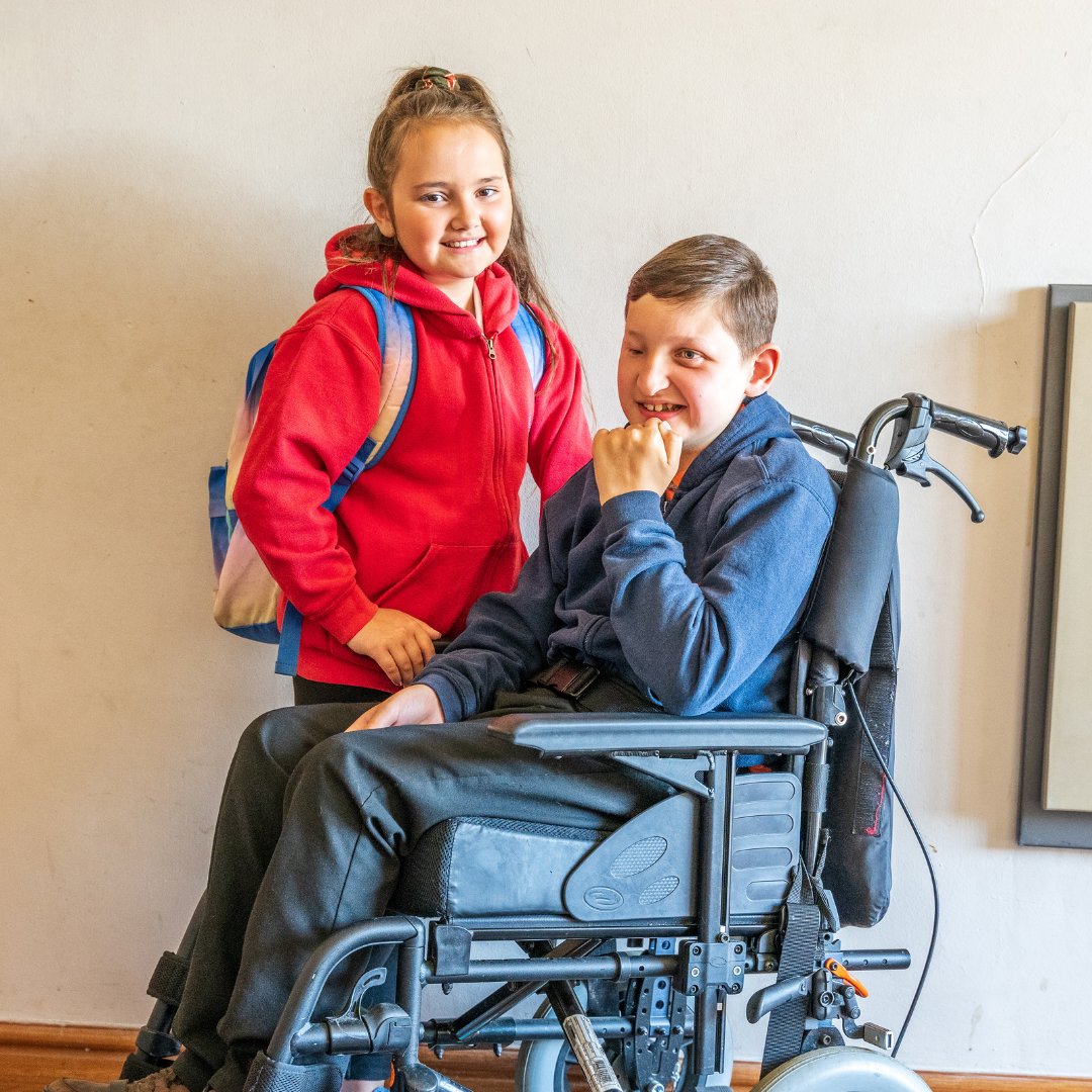 mcrOTservices's tweet image. Being a young carer comes with challenges but also incredible strength 💙

With the right support, young carers can thrive at school, build friendships &amp;amp; enjoy life outside their caring role.

We’re here to help:
🔗 …r-occupational-therapy-services.co.uk/contact-us/

#YoungCarers #OTSupport