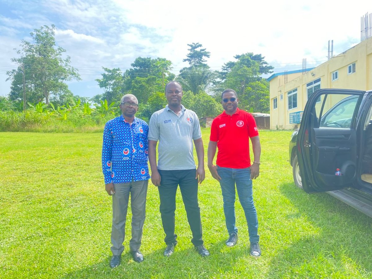 lawrenceacquaye's tweet image. Representing S-Palm Co-Op. Credit Union, Akyem Asuom, at the CUA Eastern Chapter's Quarterly meeting.